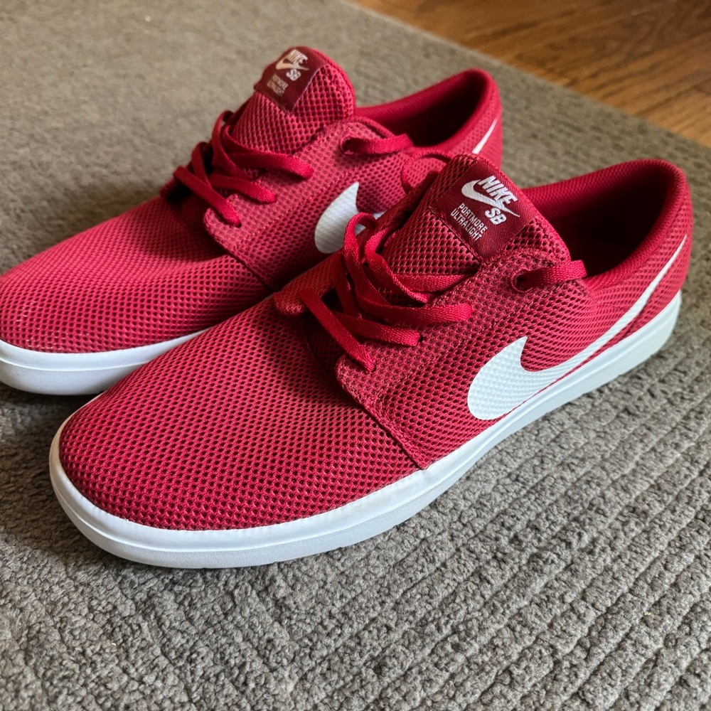 Nike SB Canvas